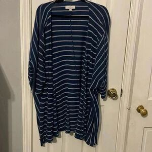 New Direction brand open kimono plus size 2x blue and white elbow sleeves